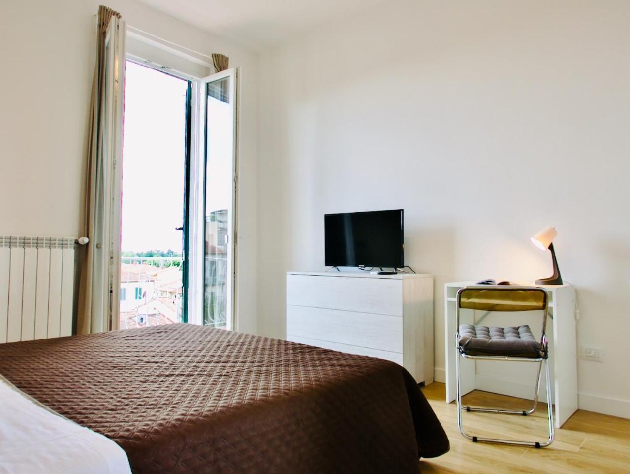 Appartamento Lia's Modern Flat 2 Bedroom W Balcony *